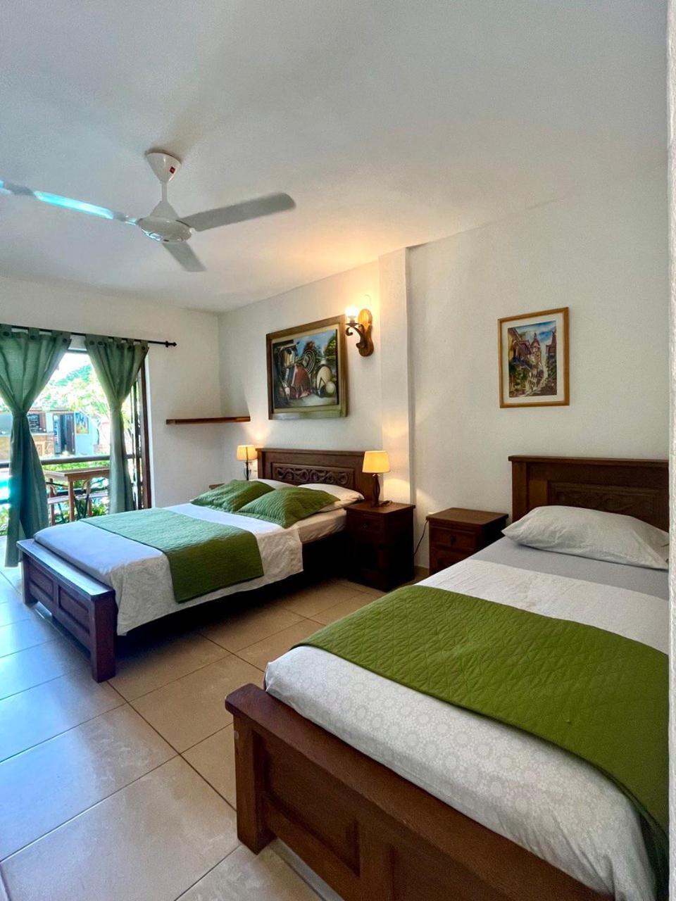 Camali Hotel Santa Marta  Exterior photo