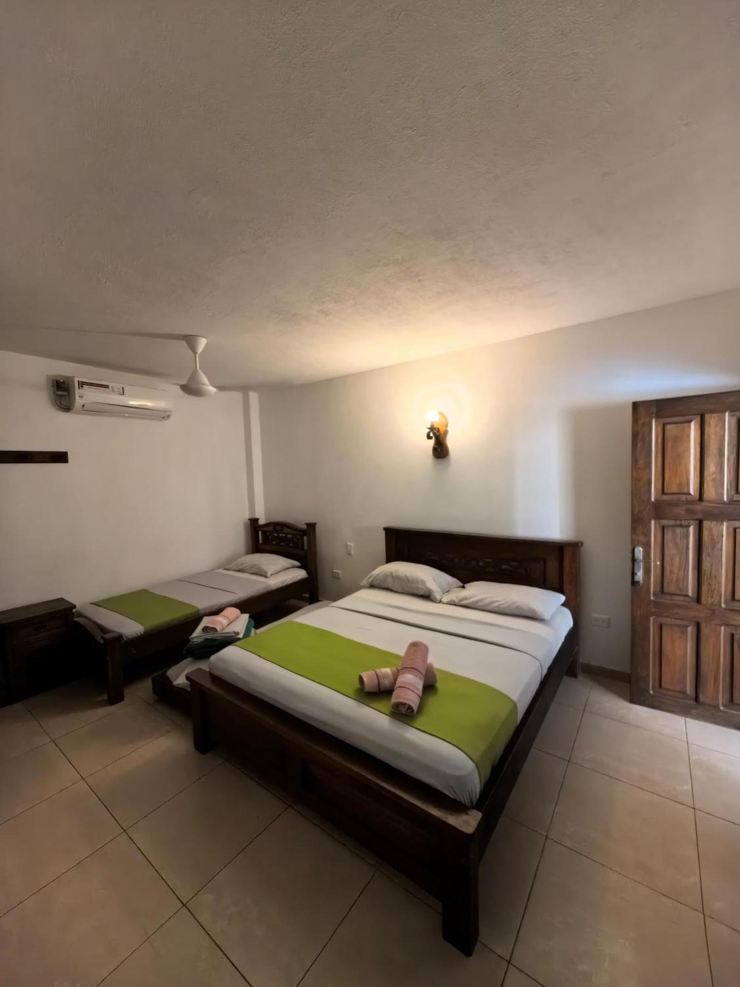 Camali Hotel Santa Marta  Exterior photo